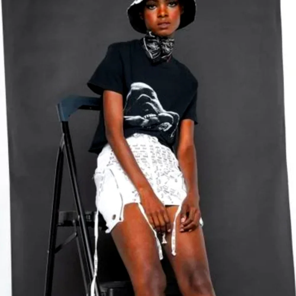 Akira All Tied Up Mini Skirt - Picture 4 of 9